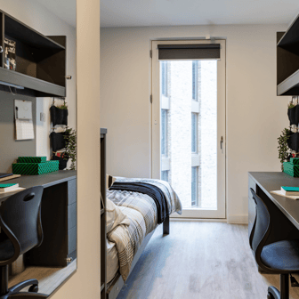 Classic En Suite - Image 3